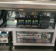 Ovládací elektrická skříňka